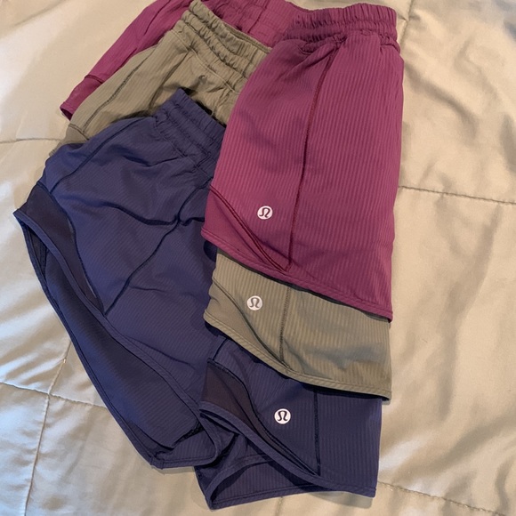 2 pairs of Lululemon hotty hot shorts - Picture 4 of 14